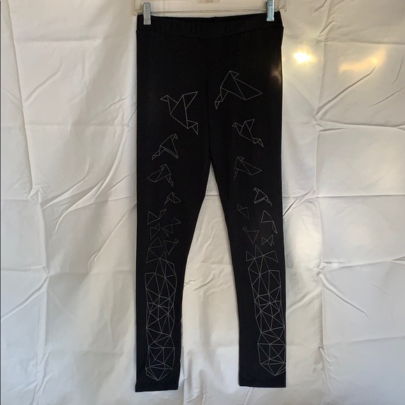 Black Origami Leggings - Picture 2 of 7